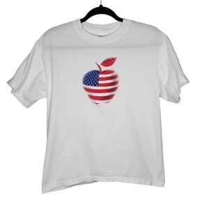 Vintage Apple Macintosh USA Flag Computer Technology New York T-Shirt in White